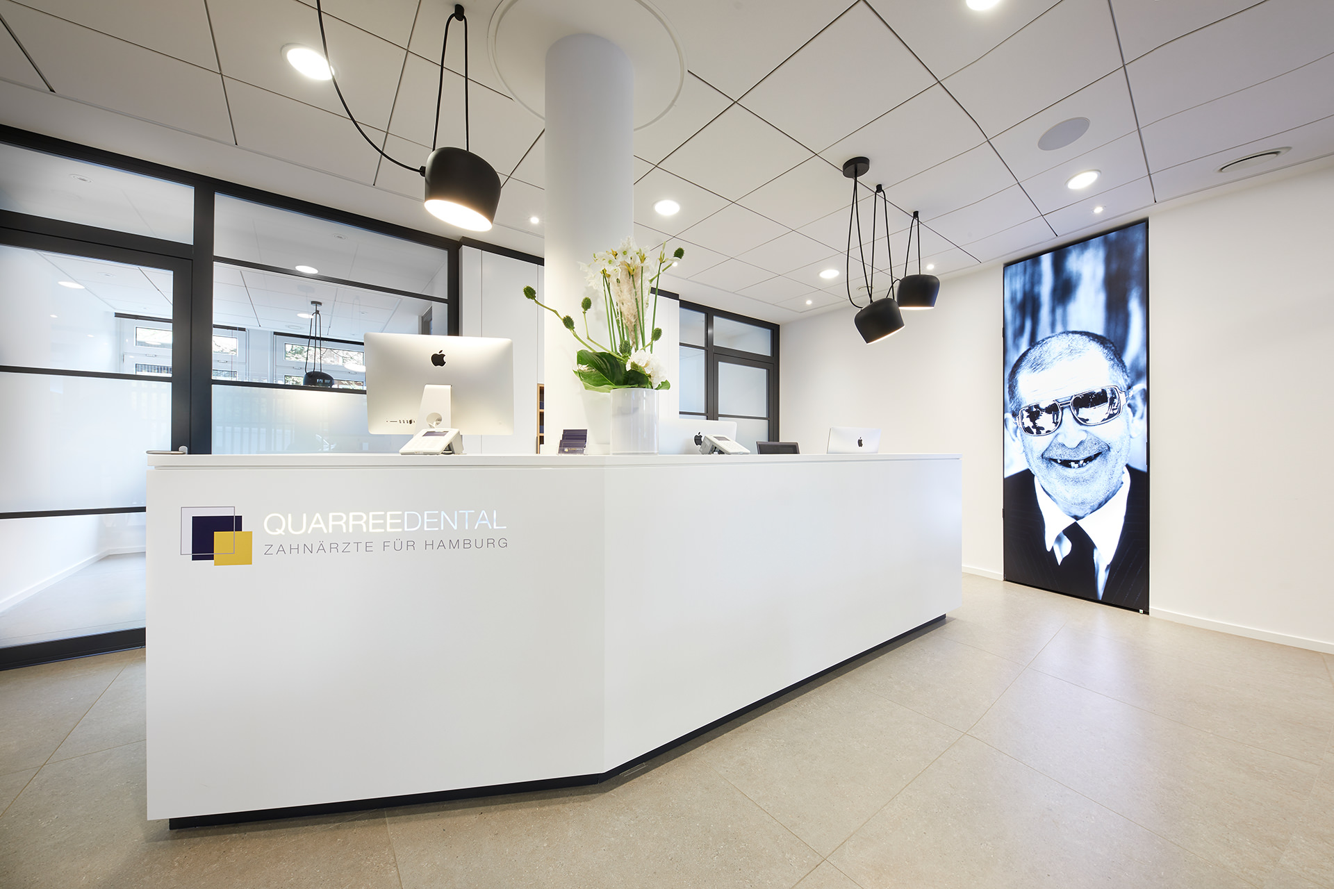 Zahnarzt in Hamburg: Quarree-Dental Quarree Dental – Zahnärzte für Hamburg